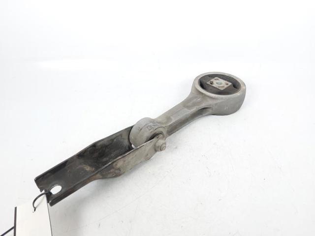 6Q0199851AR Soporte de motor trasero  en stock Castellón
