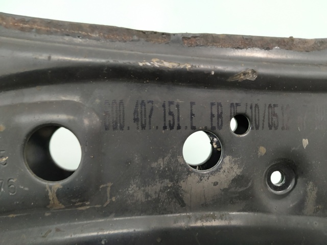 6Q0407151E Brazo inferior izquierdo/derecho de suspensión delantera  disponible Burgos