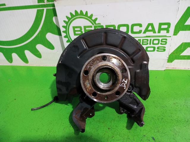 6Q0407255S Mangueta delantera izquierda  disponible Utrera