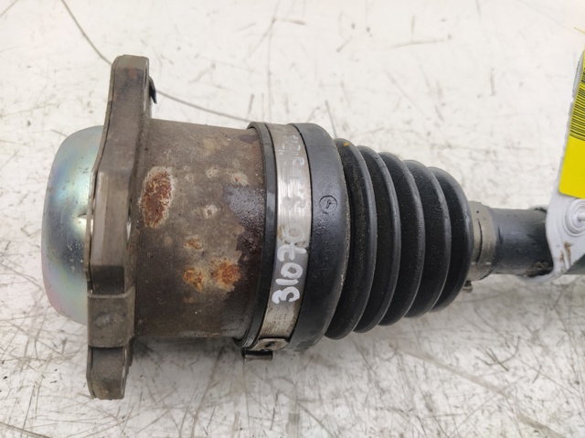 VAG 6Q0407271BS Semieje delantero izquierdo  disponible Valladolid