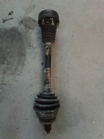 Semieje delantero derecho 6Q0407272DS VAG