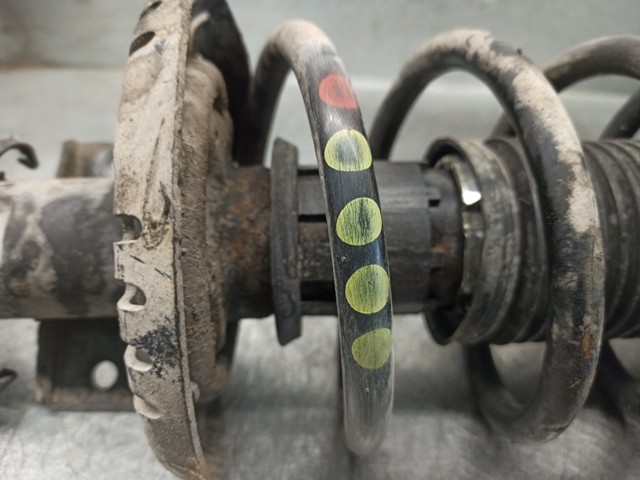 6Q0413031BL Amortiguador delantero  disponible Burgos