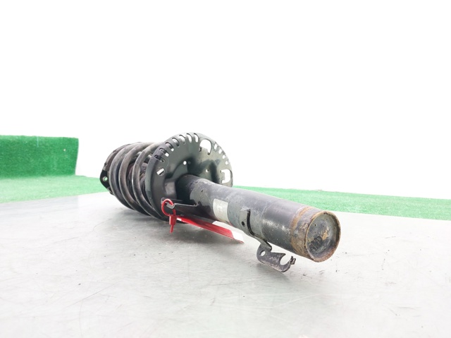 6Q0413031BM Amortiguador delantero  disponible Utrera