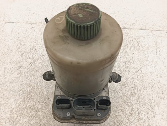 6Q0423156M Bomba de dirección comprar Sevilla