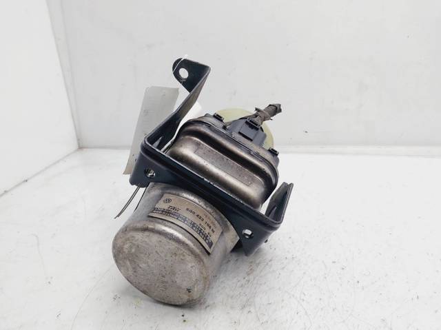VAG 6Q0423156M Bomba de dirección  en stock Valencia