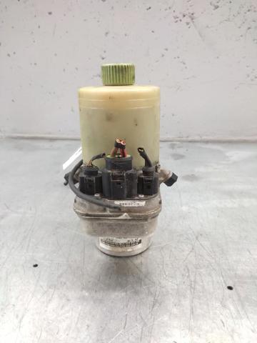 6Q0423156M Bomba de dirección asistida  disponible Málaga