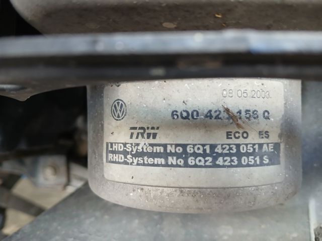 6Q0423156Q VAG Bomba de dirección asistida  disponible Vigo
