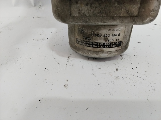 6Q0423156S VAG Bomba de dirección comprar Madrid