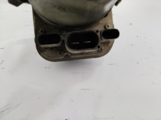 6Q0423156S Bomba de dirección asistida  disponible Utrera
