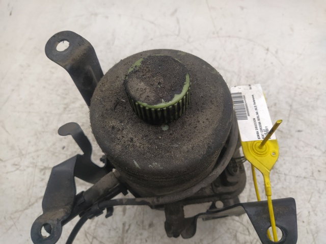 Depósito de bomba de dirección hidráulica Seat Ibiza 3 6L1
