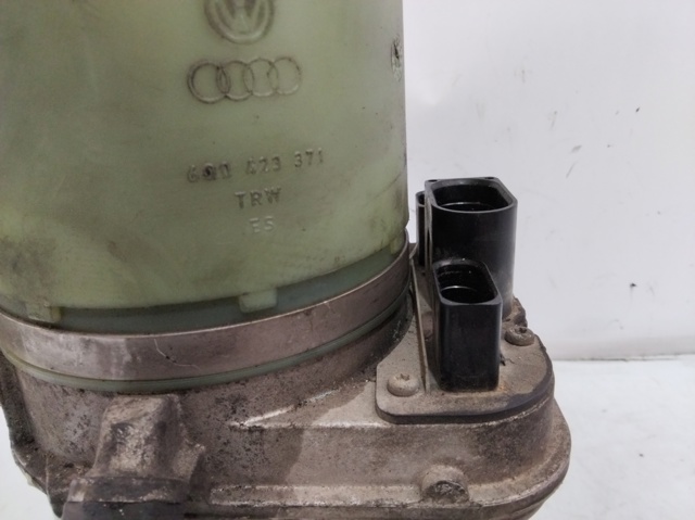 6Q0423371 Depósito de la bomba de dirección asistida  disponible Burgos