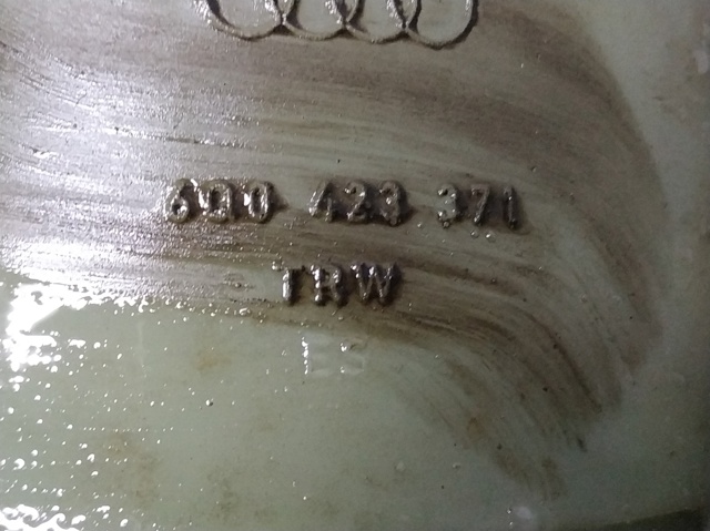 Depósito de bomba de dirección hidráulica Volkswagen Polo 5 6R1, 6C1