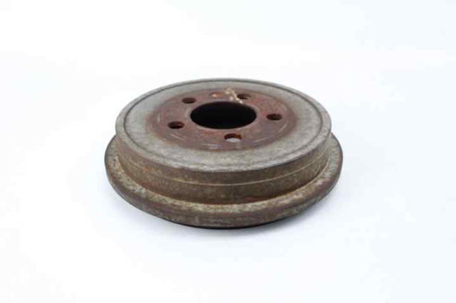 VAG 6Q0609617 Tambor de freno trasero  en stock Terrassa