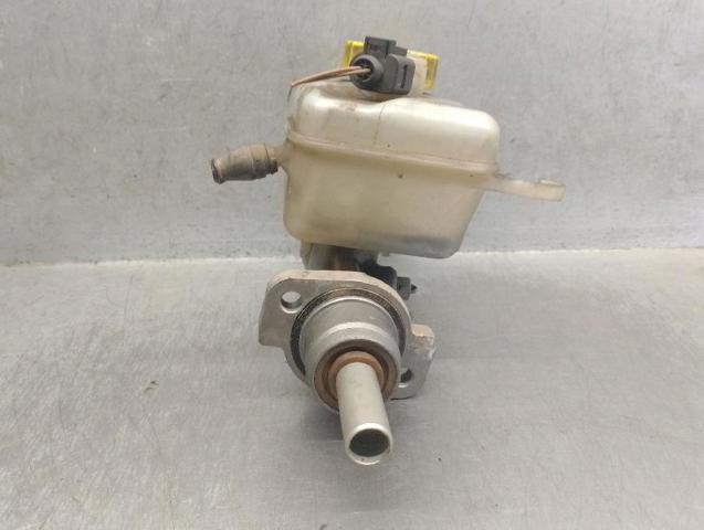 Cilindro principal de freno Seat Ibiza 3 6L1