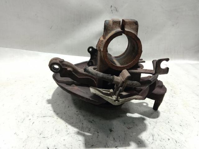 VAG 6Q0615312D Protector de disco de freno delantero derecho  en stock Terrassa