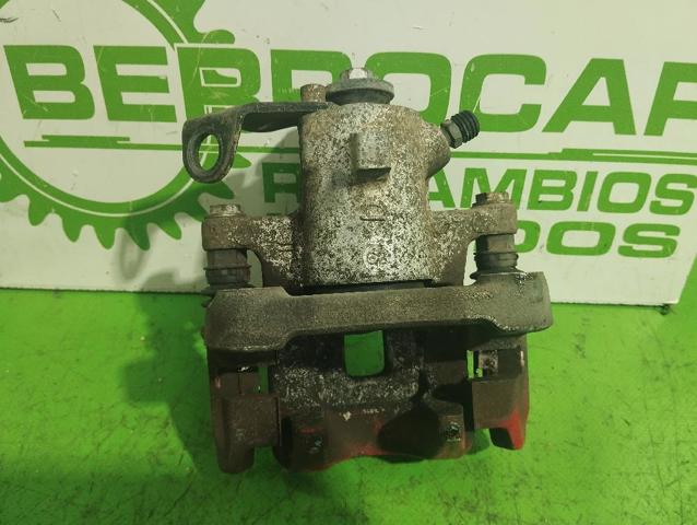 6Q0615424A Pinza de freno trasera derecha  en stock Granada