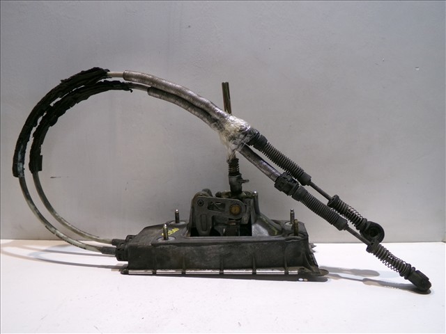 VAG 6Q0711061 Palanca de cambios  en stock Valencia