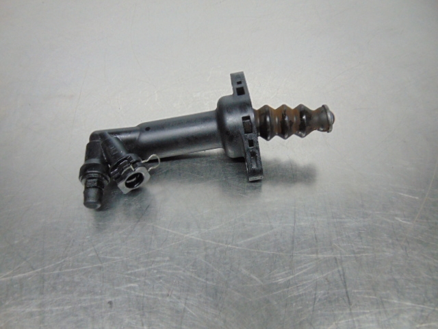 6Q0721261E Bombin de embrague comprar Almería