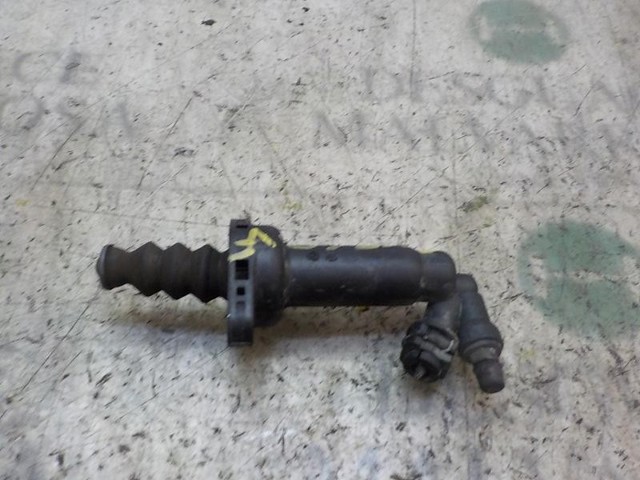 VAG 6Q0721261E Bombin de embrague  en stock Terrassa