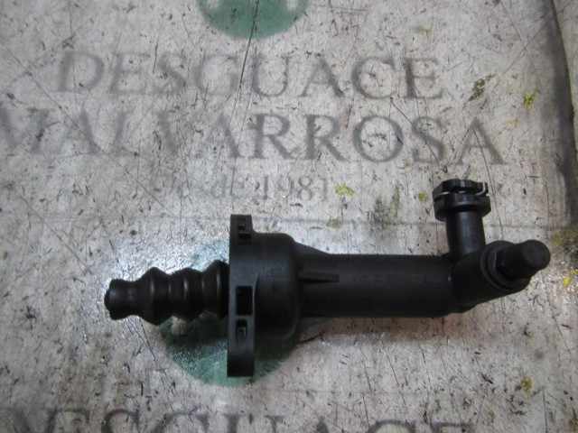 6Q0721261F Bombin de embrague  en stock Castellón