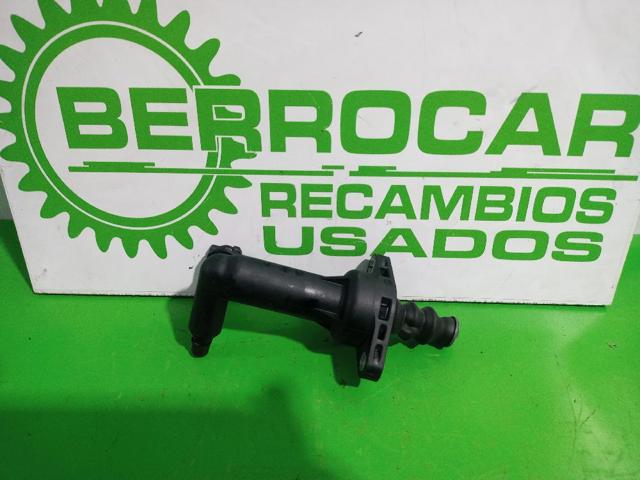 Cilindro receptor embrague 6Q0721261F VAG