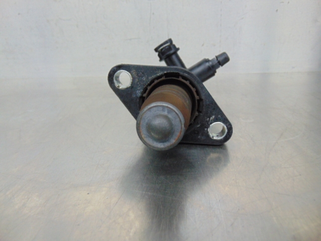 6Q0721261F Bombin de embrague comprar Sevilla