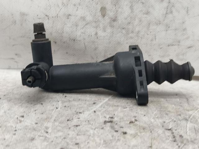 Bombín de embrague 6Q0721261F VAG