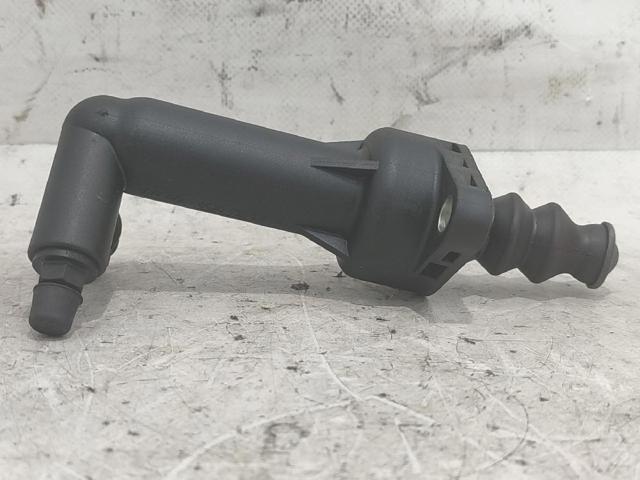 Cilindro receptor de embrague 6Q0721261F VAG