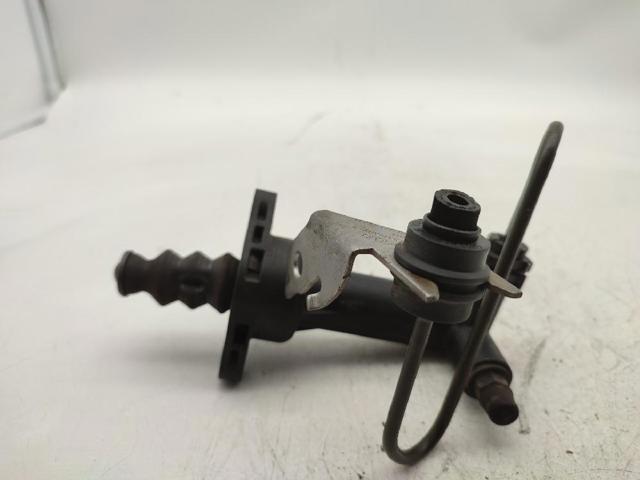 6Q0721261F VAG Bombin de embrague  en stock Córdoba