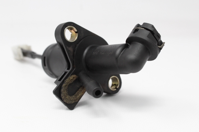 6Q0721388 VAG Cilindro maestro de embrague  disponible Ourense