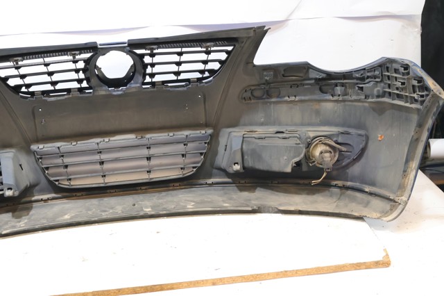 Defensa delantera 6Q0807217E VAG