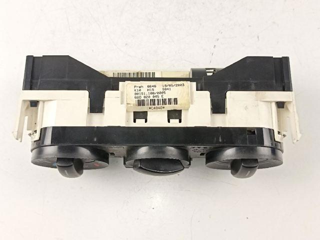 6Q0820045E Unidad de control aire acondicionado  en stock Sabadell