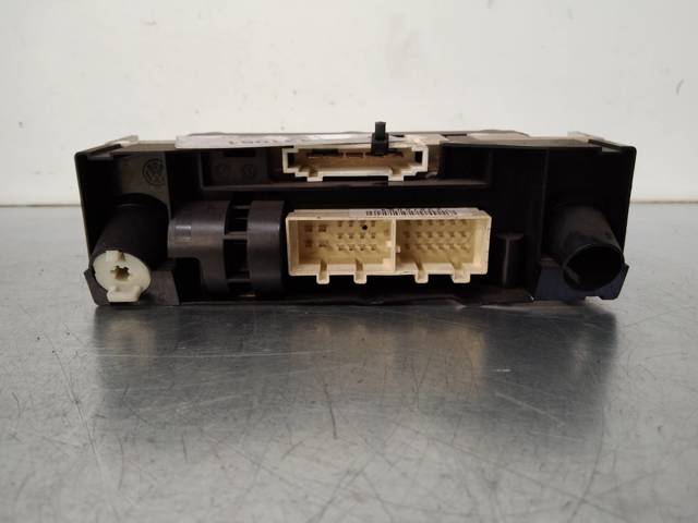 6Q0820045E VAG