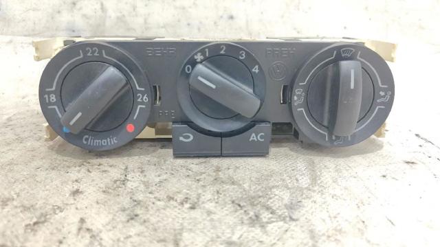 6Q0820045E VAG