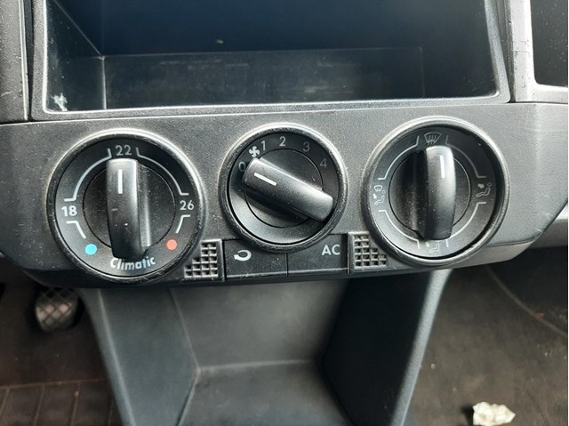 Mando climatizador para volkswagen polo 1.4 tdi amf 6Q0820045H