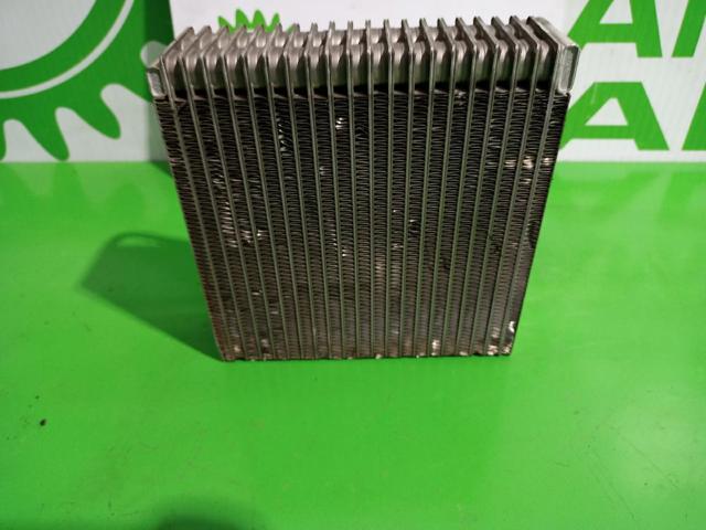 VAG 6Q0820103 Evaporador de aire acondicionado  en stock Terrassa