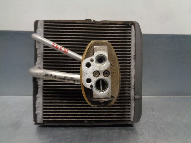6Q0820103F VAG