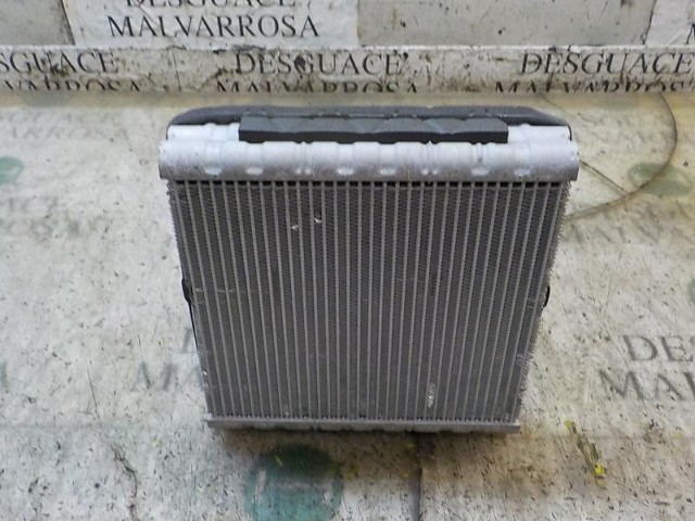 6Q0820103F Evaporador de aire acondicionado  disponible Utrera