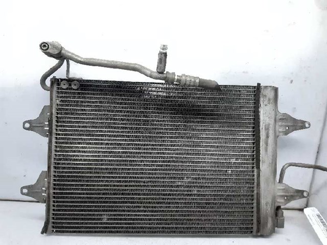 VAG 6Q0820411 Condensador aire acondicionado  en stock Salamanca