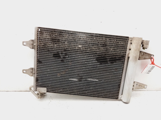 VAG 6Q0820411 Condensador aire acondicionado  en stock Valencia