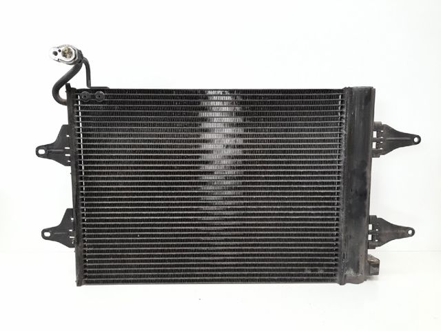6Q0820411B Condensador de aire acondicionado  comprar en Zaragoza
