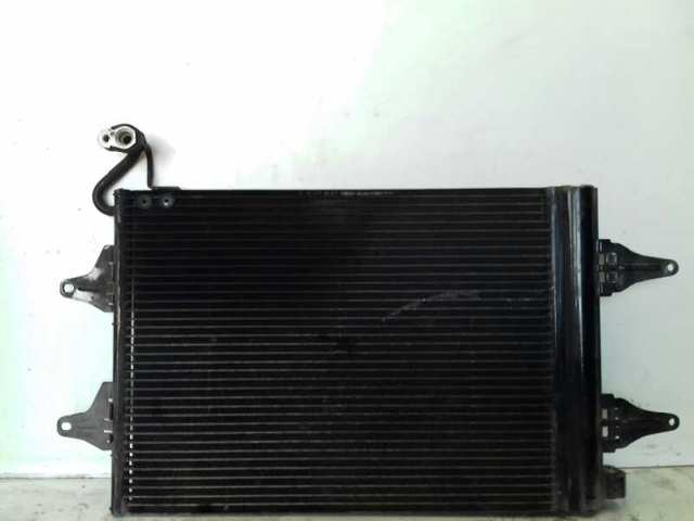 6Q0820411B Condensador aire acondicionado  en stock Sabadell