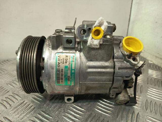 6Q0820803H VAG Compresor de aire acondicionado  disponible Vigo