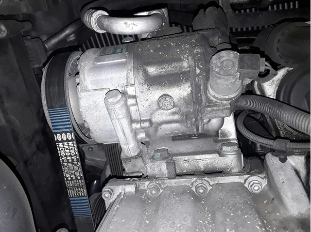 Compresor aire acondicionado para volkswagen polo 1.4 tdi amf 6Q0820803J