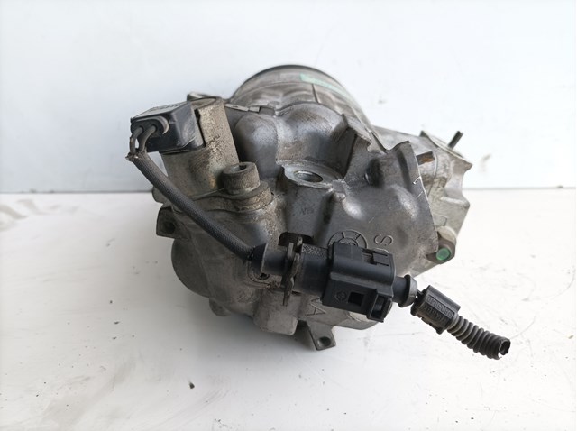 VAG 6Q0820803R Compresor de aire acondicionado  comprar en Murcia