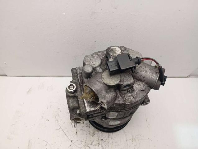 VAG 6Q0820808 Compresor de aire acondicionado  en stock Terrassa