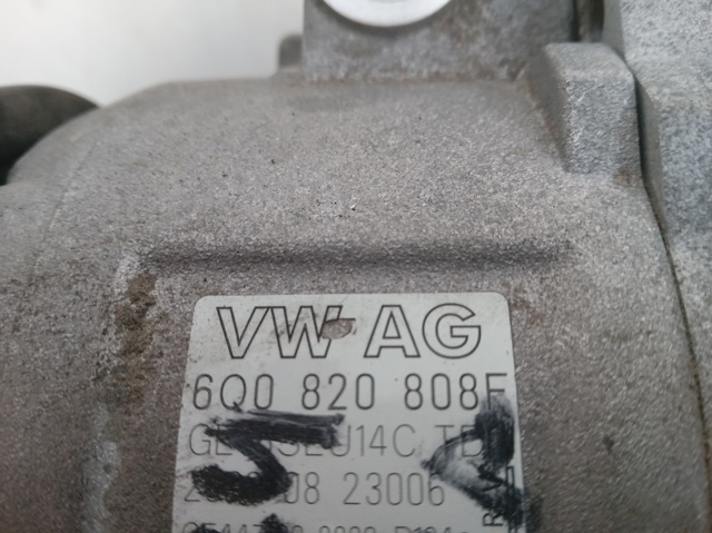 VAG 6Q0820808F Compresor de aire acondicionado  disponible Lugo