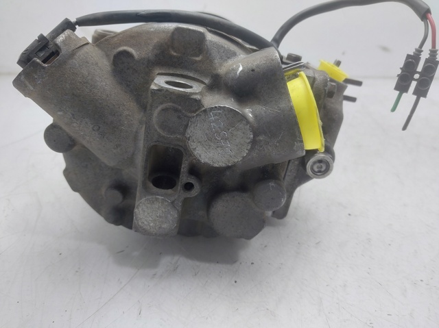 6Q0820808G Compresor de aire acondicionado  en stock Sabadell