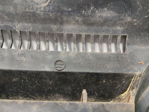 6Q0853651C Parrilla del radiador  disponible Málaga