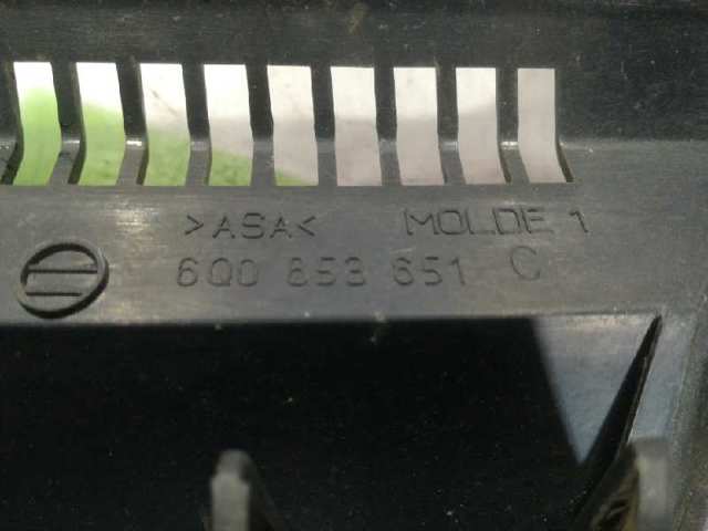 6Q0853651C Parrilla comprar Almería